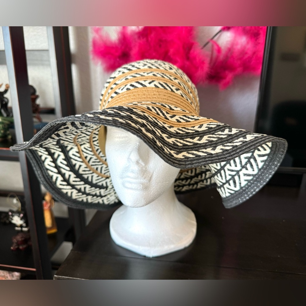 Charming Charlie Woven Paper Sun Hat